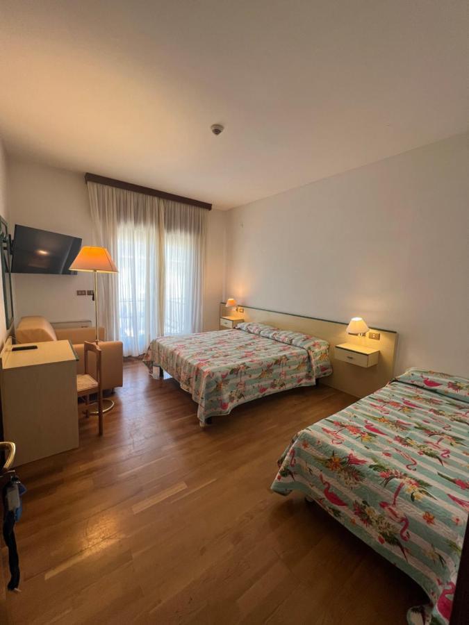 Hotel San Marco Lido di Jesolo Buitenkant foto