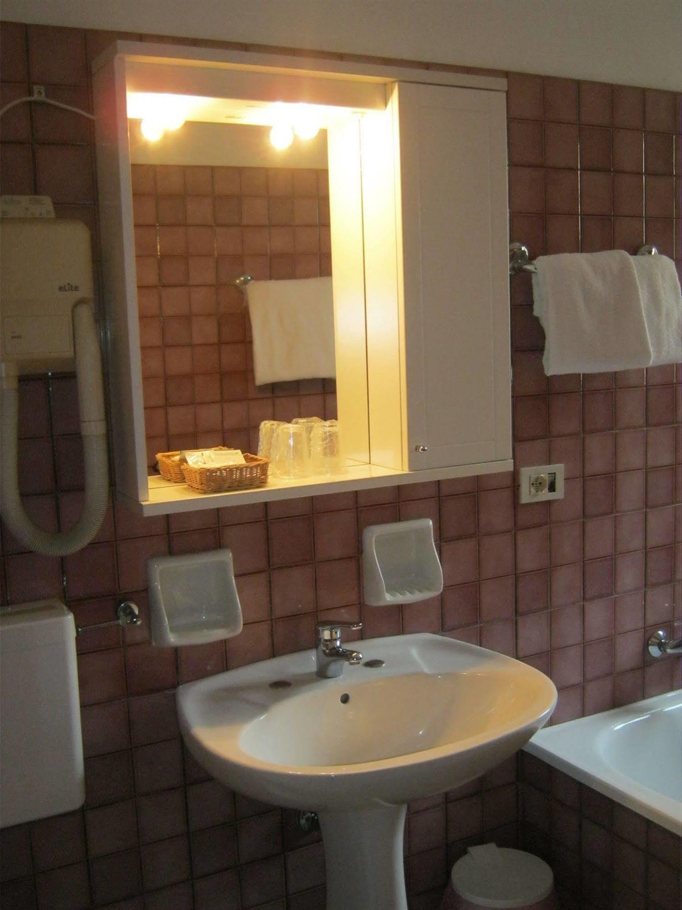 Hotel San Marco Lido di Jesolo Buitenkant foto